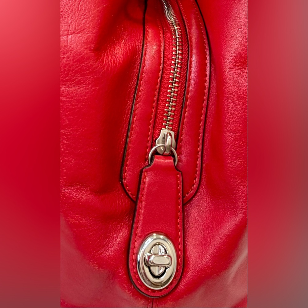 EUC! COACH SIGNATURE CANVAS SHOULDER BAG WITH RED LEATHER TRIM
NO CALLOUTS - Picture 5 of 16